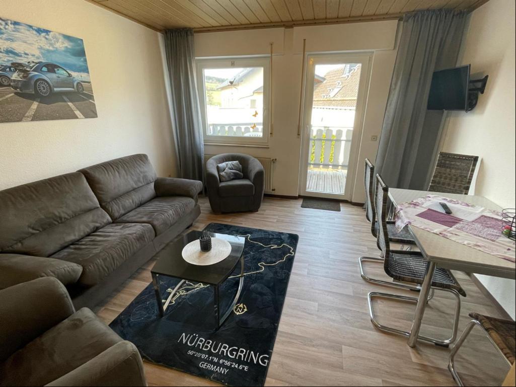Relaxen Am Ring Fewo 2 Wimbach Eksteriør billede
